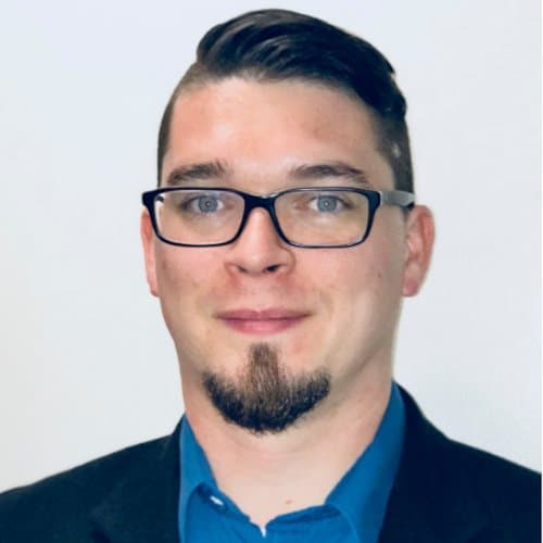 Portrait of Todd Richard